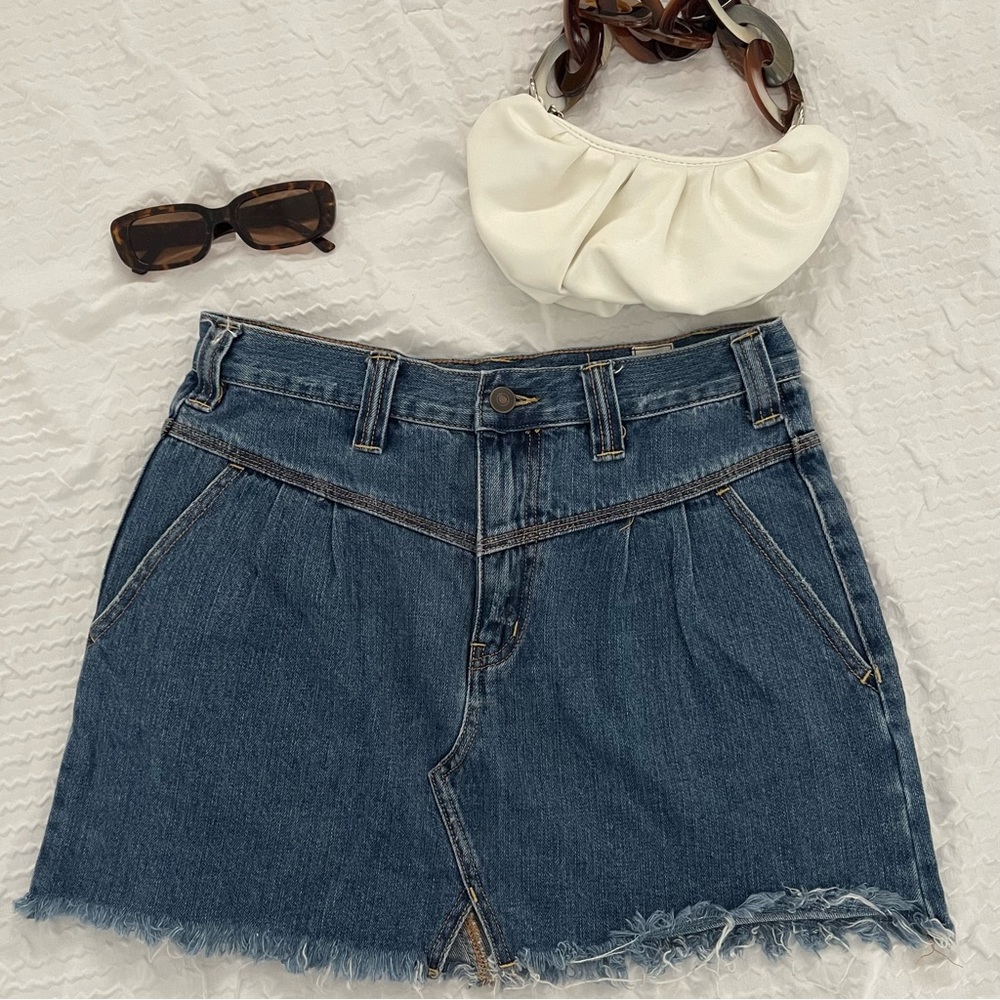 ★ We The Free FREE PEOPLE Pleated Denim Blue Jean Skirt